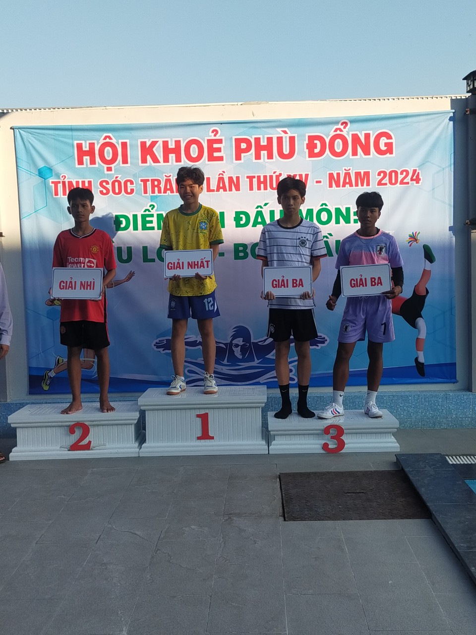 HỌC SINH TRƯỜNG THCS DTNT MỸ TÚ THAM GIA HỘI KHỎE PHÙ ĐỔNG CẤP TỈNH